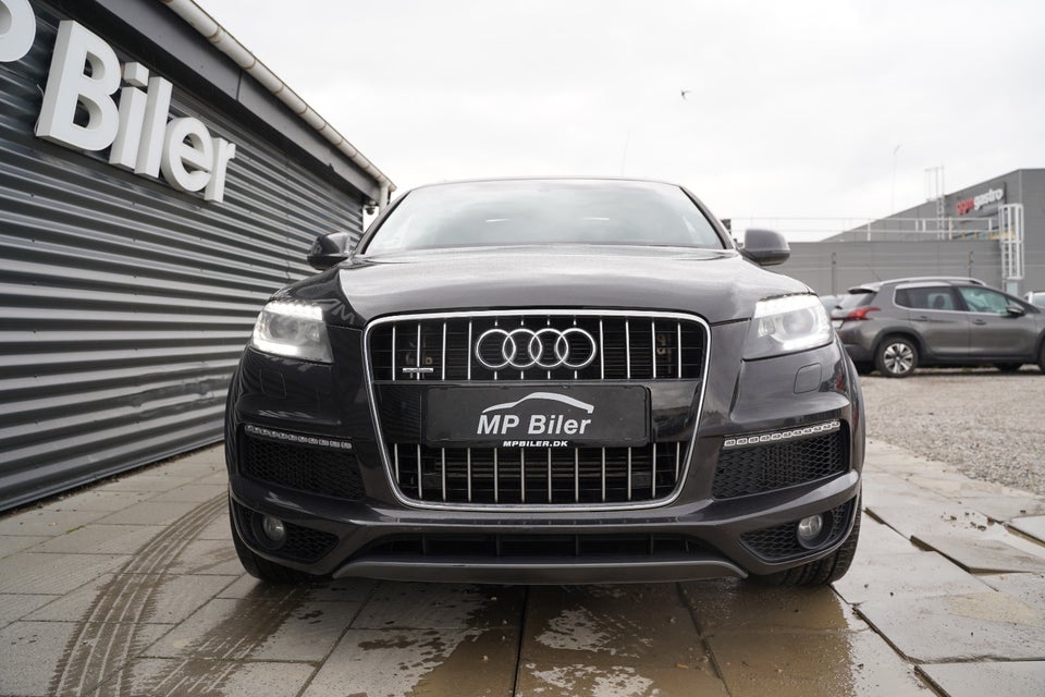 Audi Q7 3,0 TDi 245 S-line quattro Tiptr. 7prs 5d