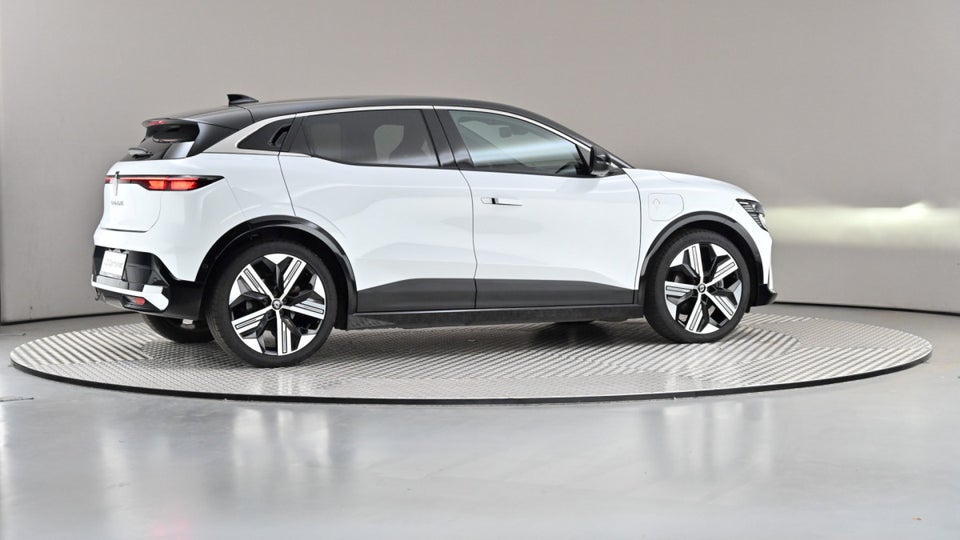 Renault Megane E-Tech 60 Iconic 5d