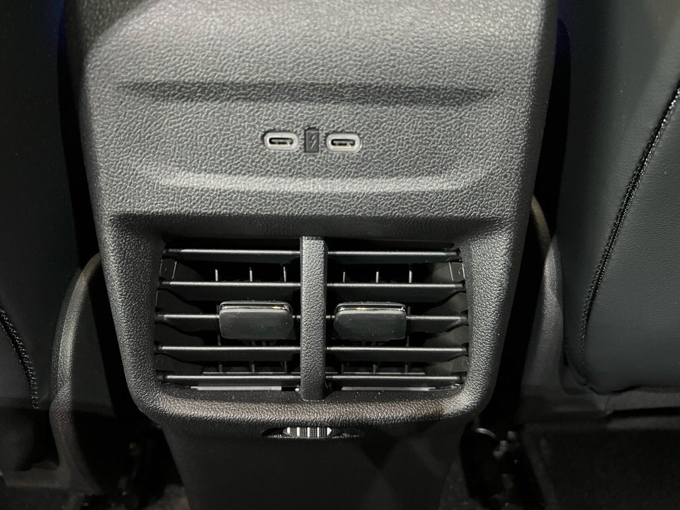 Ford Capri 77 Premium Extended Range 5d