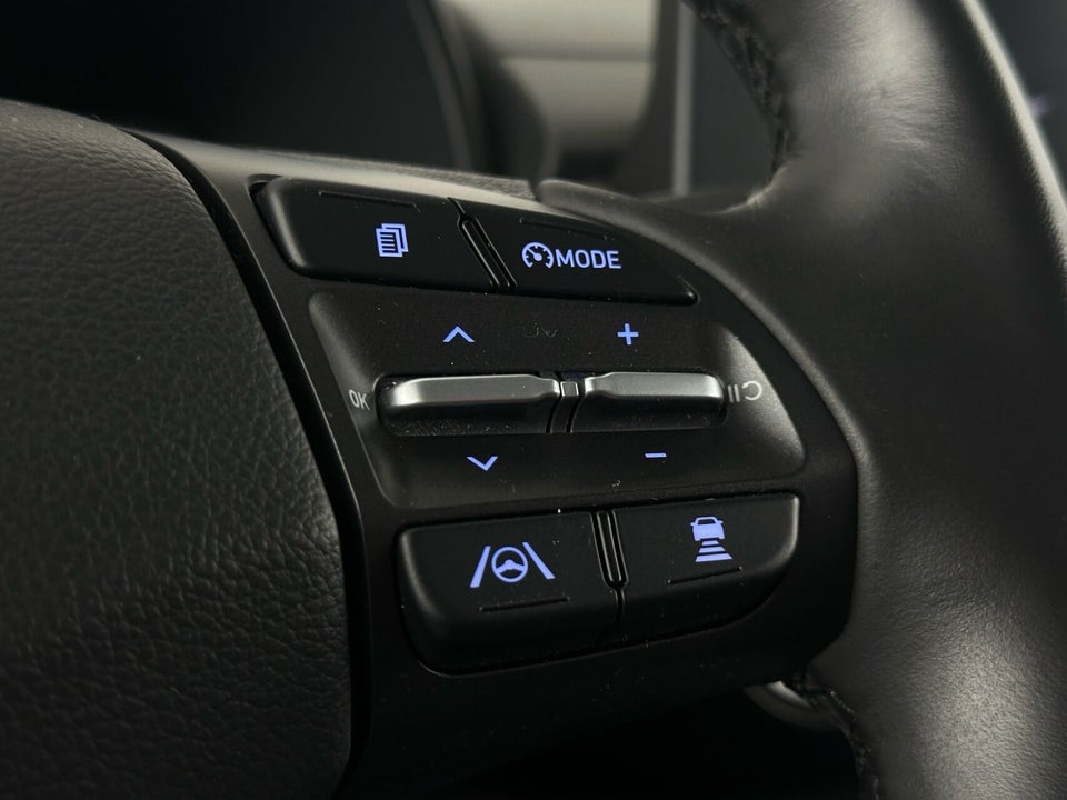 Hyundai Kona 39 EV Essential 5d