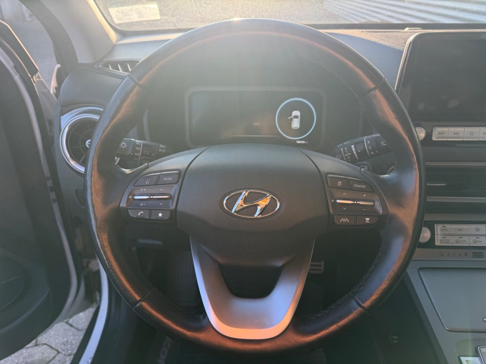 Hyundai Kona 64 EV Advanced 5d