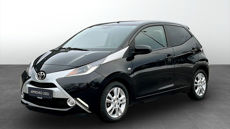 Toyota Aygo 1,0 VVT-i x-cellence 5d