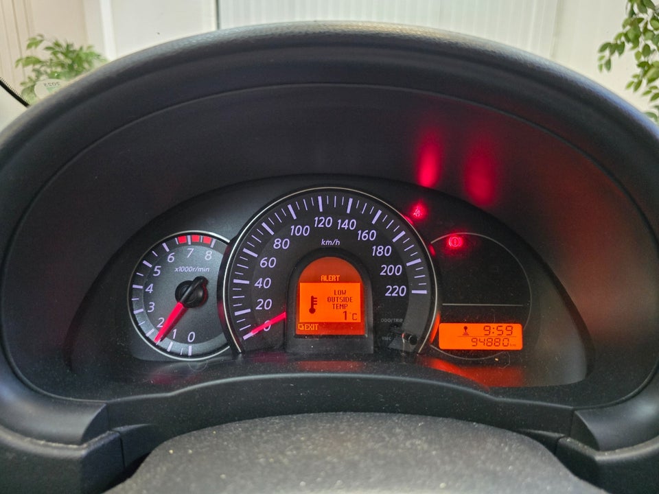 Nissan Micra 1,2 Tekna 5d