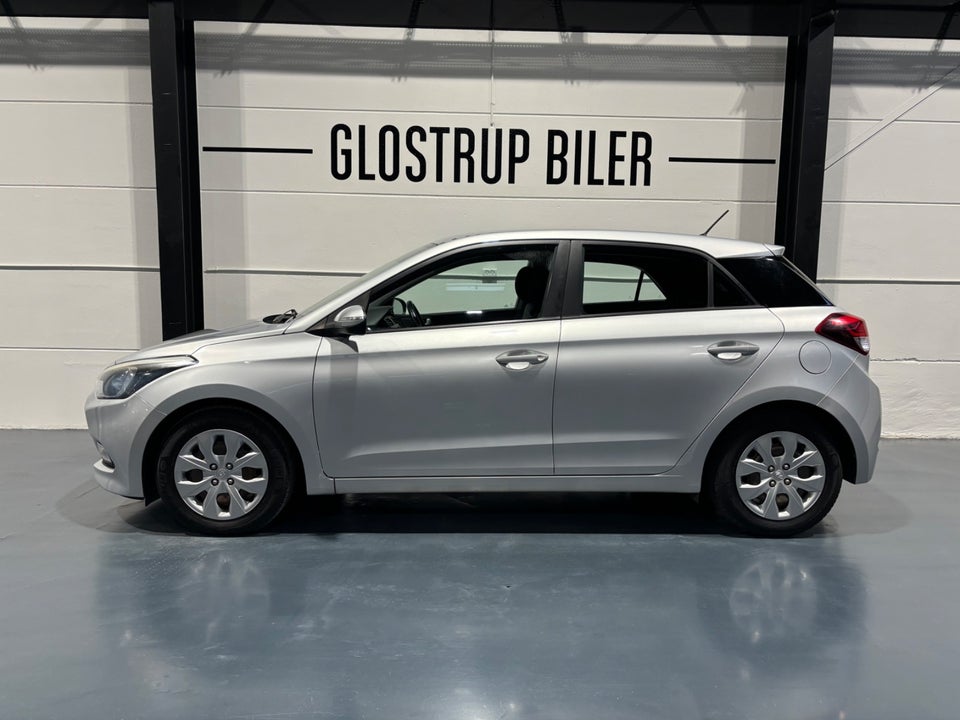 Hyundai i20 1,4 CRDi 90 Trend 5d