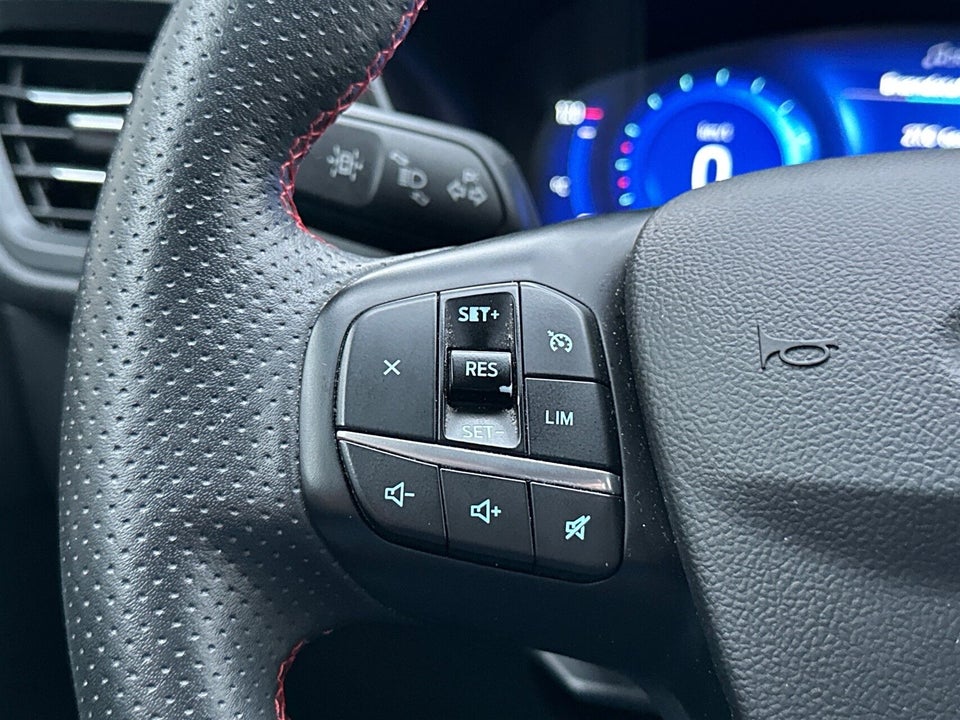 Ford Kuga 2,5 PHEV ST-Line CVT 5d