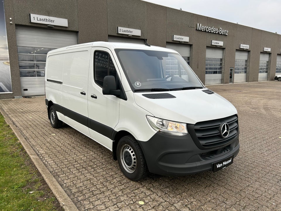 Mercedes Sprinter 215 2,0 CDi A2 Kassevogn aut. FWD