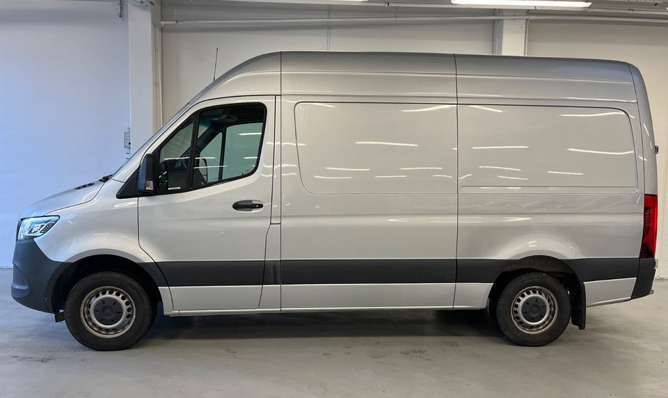 Mercedes Sprinter 316 2,2 CDi A2 Kassevogn aut. RWD