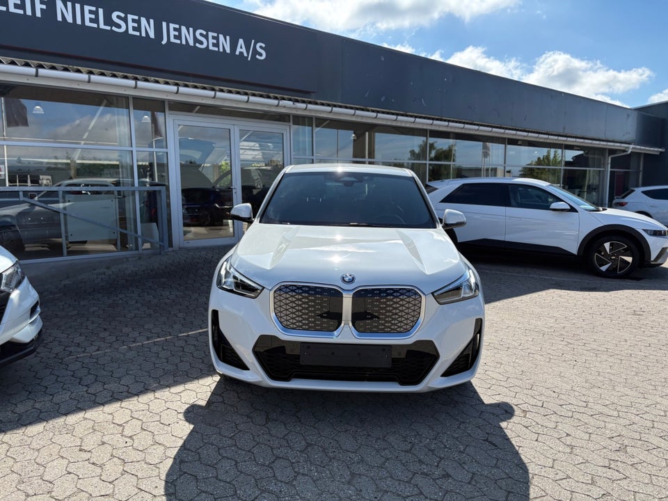 BMW iX1 eDrive20 M-Sport 5d
