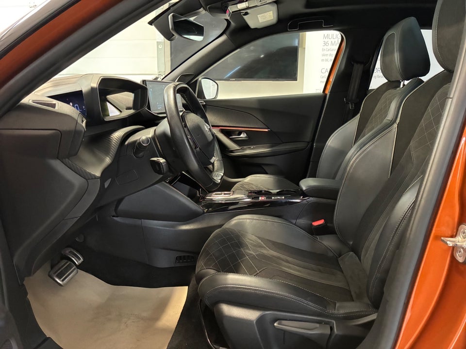 Peugeot e-2008 50 GT Sky 5d