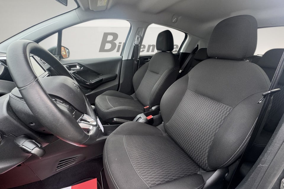 Peugeot 208 1,6 BlueHDi 100 Active 5d