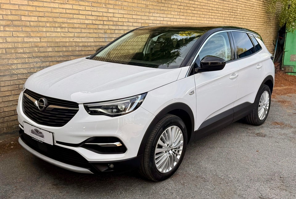 Opel Grandland X 1,2 T 130 Exclusive 5d