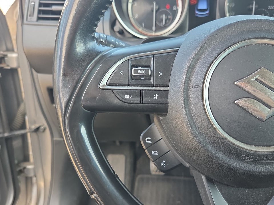 Suzuki Swift 1,2 mHybrid Exclusive 5d