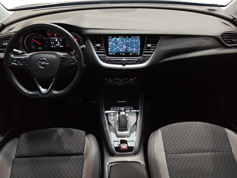 Opel Grandland X 1,6 Hybrid Ultimate aut. 5d
