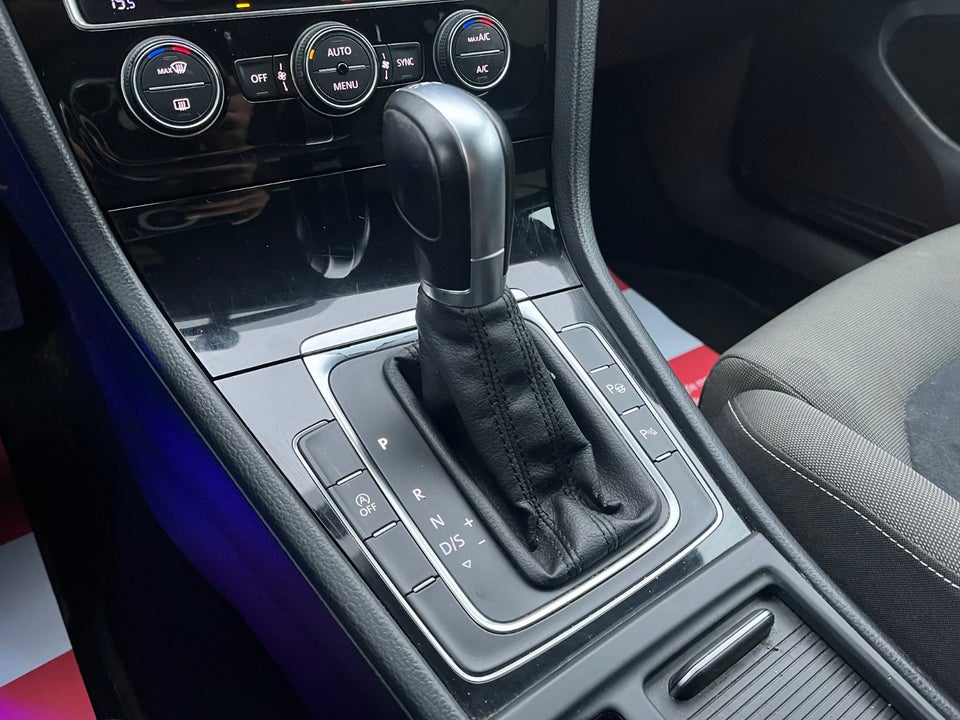 VW Golf VII 1,4 TSi 140 Highline DSG BMT 5d