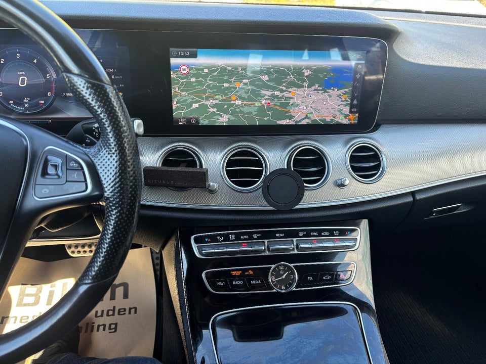 Mercedes E220 d 2,0 Avantgarde stc. aut. 5d