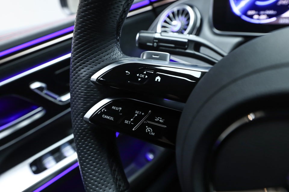 Mercedes EQE350 AMG Line 4d