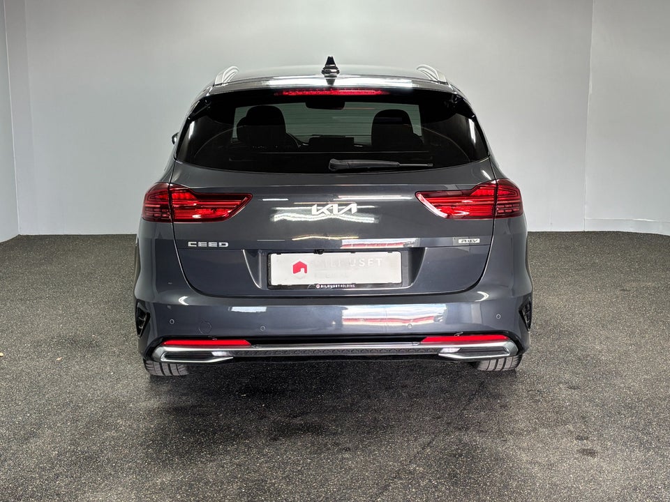 Kia Ceed 1,6 PHEV Upgrade Premium SW DCT 5d