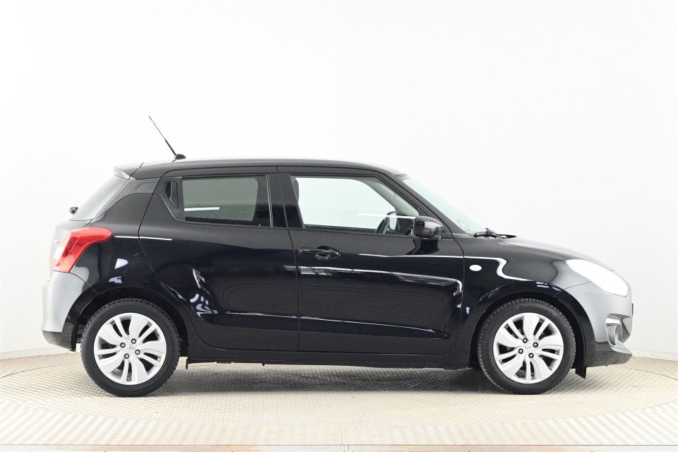Suzuki Swift 1,2 Dualjet Action 5d