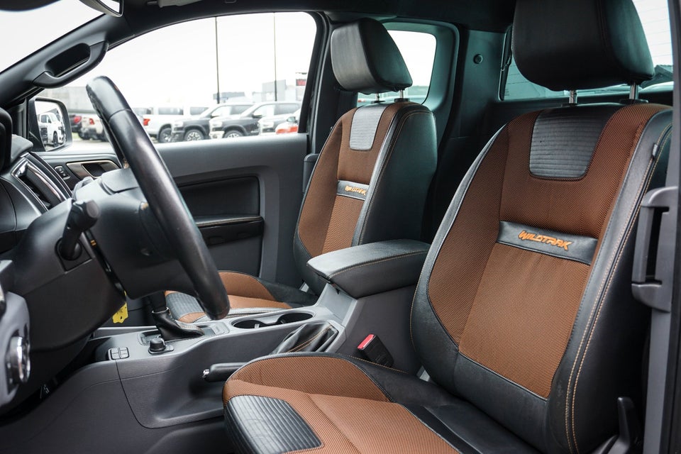 Ford Ranger 3,2 TDCi Rap Cab Wildtrak aut. 4x4 2d