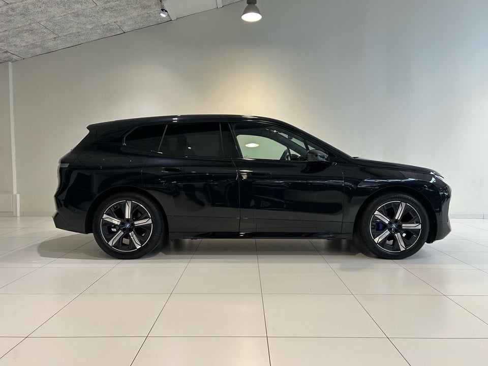 BMW iX xDrive50 Supercharged 5d