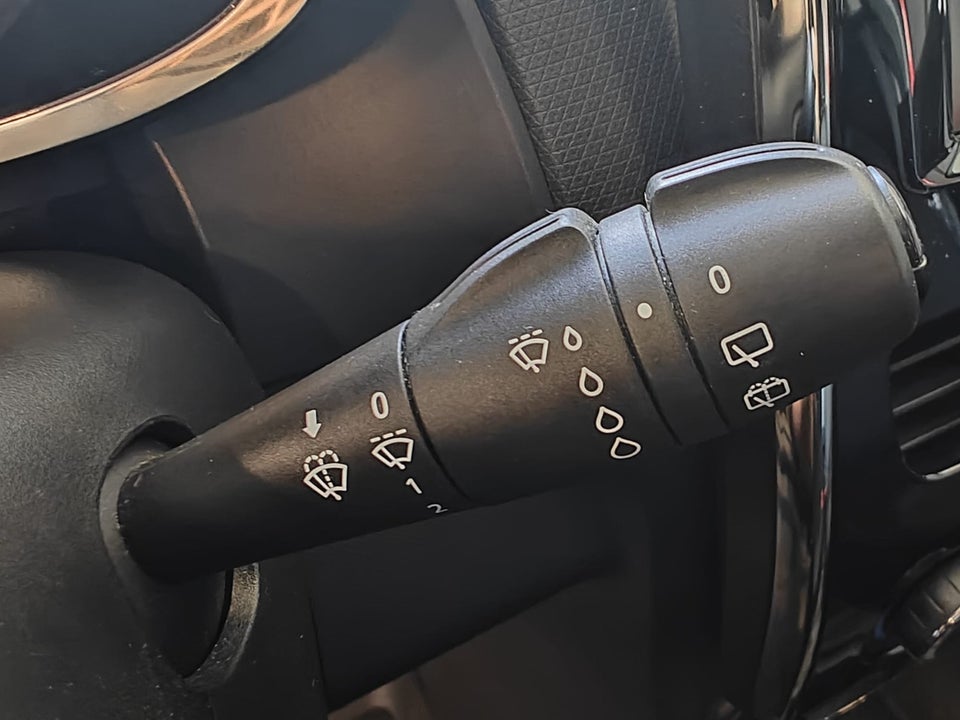 Renault Clio IV 1,5 dCi 75 Expression Sport Tourer Van 5d