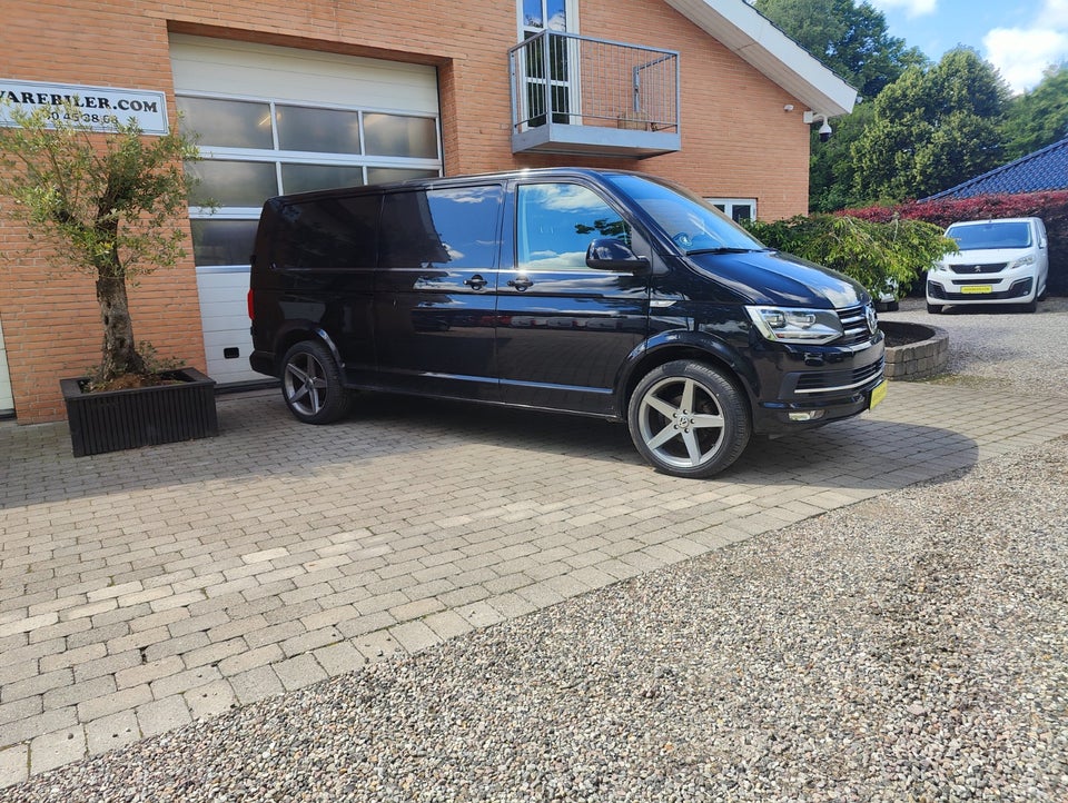VW Transporter 2,0 TDi 150 Kassevogn lang
