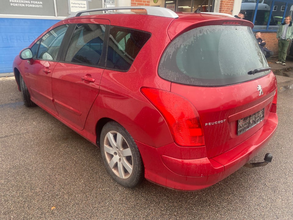 Peugeot 308 1,6 THP 156 Active SW 5d