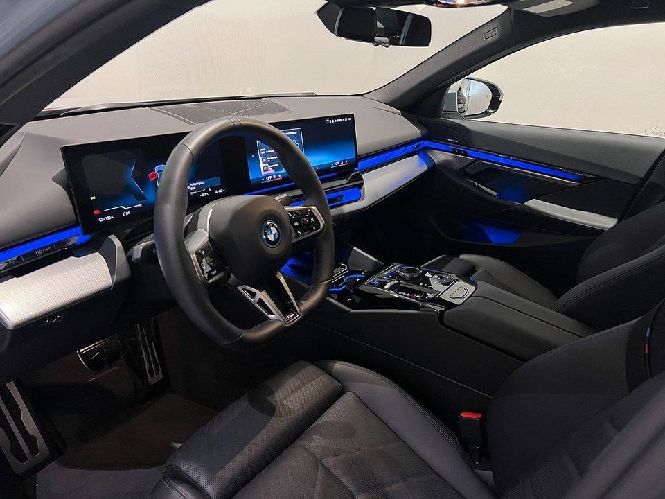 BMW i5 eDrive40 M-Sport 4d