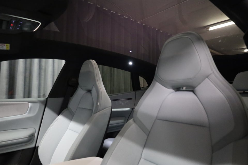 Polestar 4 Long Range AWD 5d