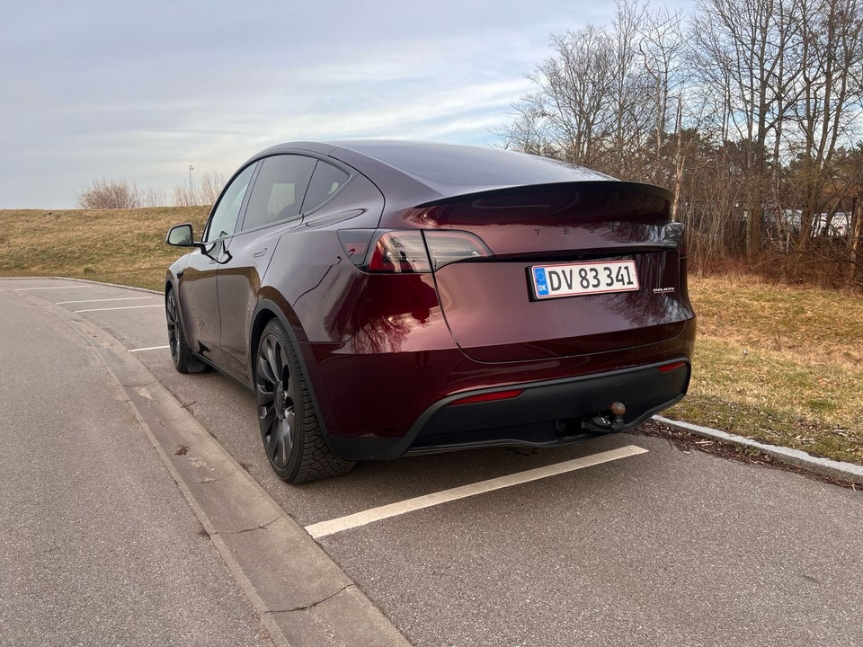 Tesla Model Y Performance AWD 5d