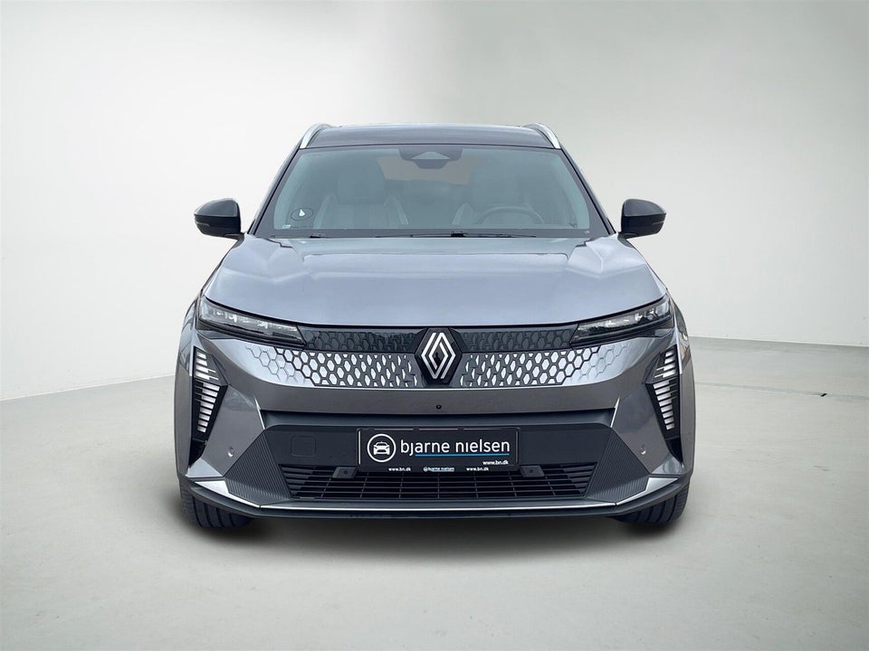 Renault Scenic E-Tech 87 Iconic 5d