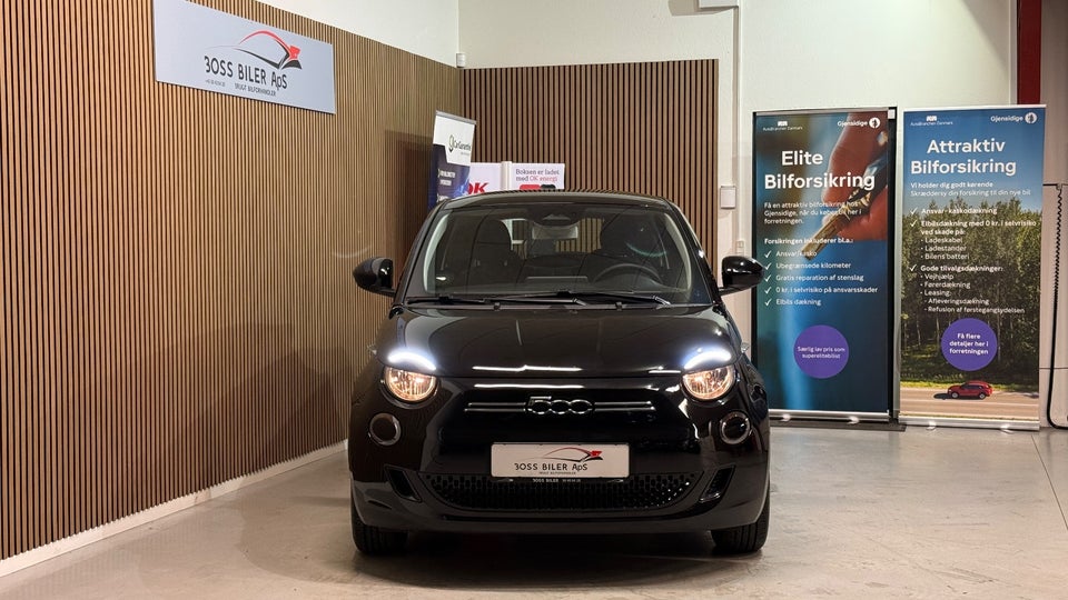 Fiat 500e 42 Icon 3d