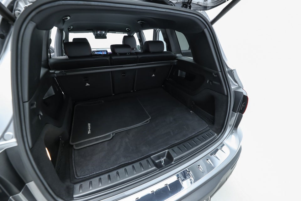 Mercedes EQB350 AMG Line 4Matic 5d