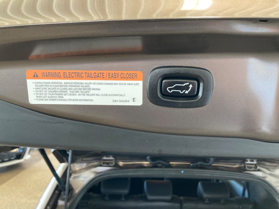 Mitsubishi Outlander 2,4 PHEV Instyle CVT 4WD 5d