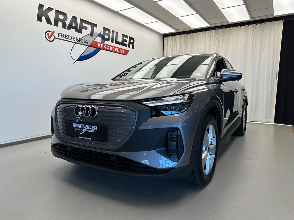Audi Q4 e-tron 45 Progress 5d