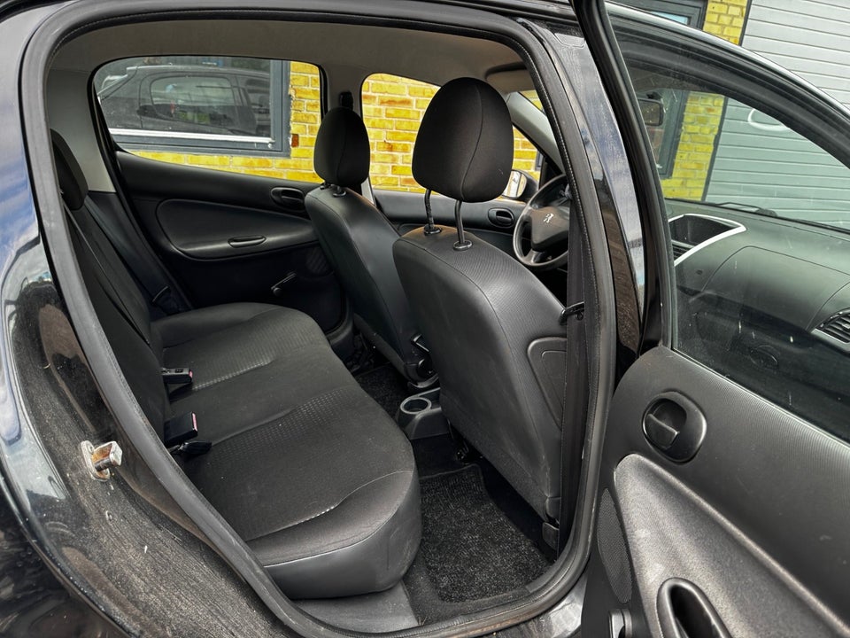 Peugeot 206+ 1,4 Comfort 5d