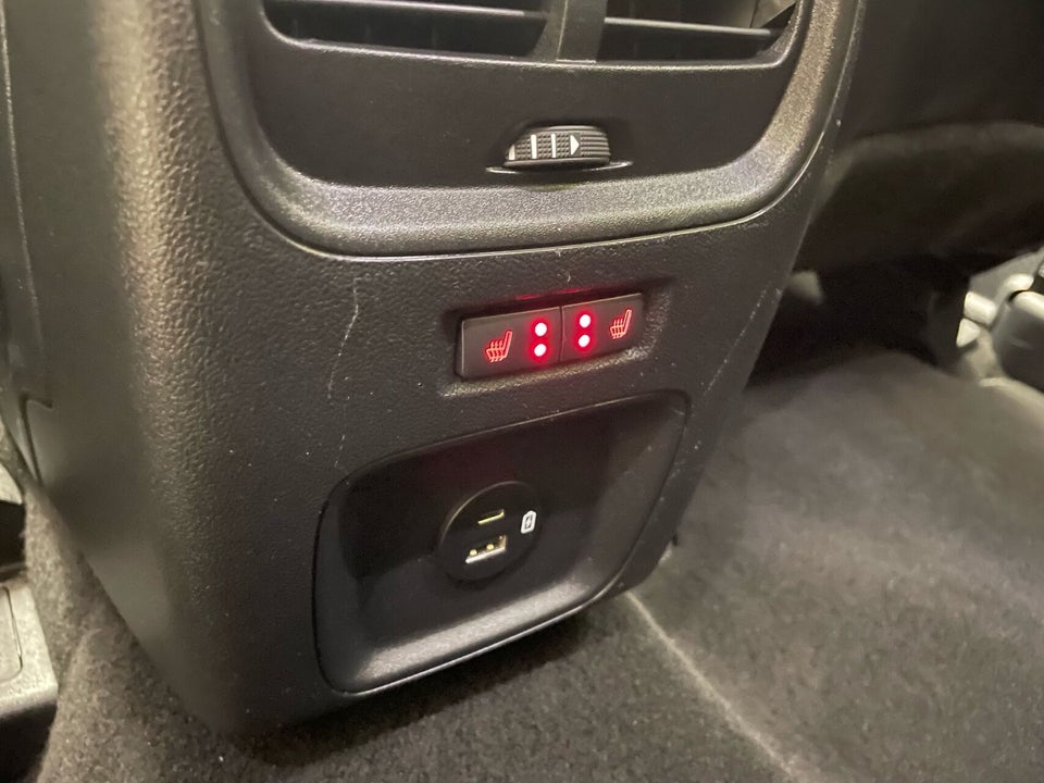 Ford Kuga 2,5 PHEV Vignale CVT 5d