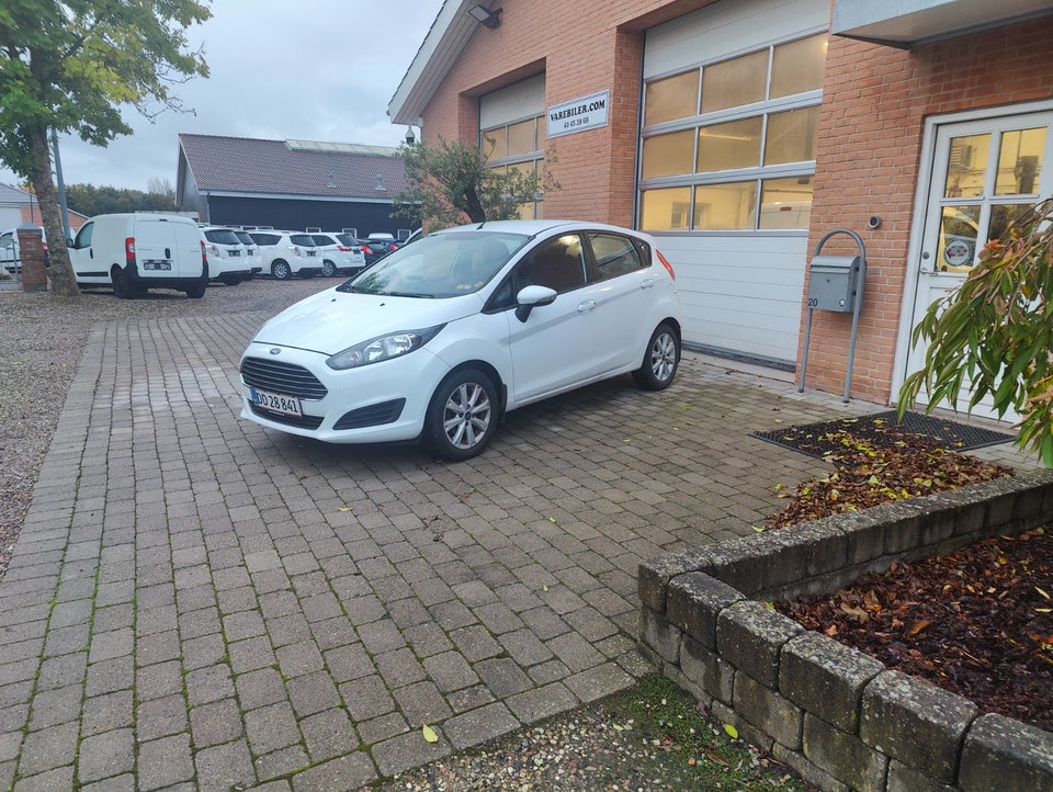 Ford Fiesta 1,0 80 Trend 5d