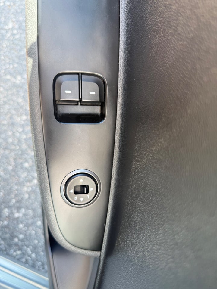 Hyundai i10 1,0 Touch 5d