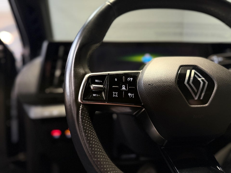 Renault Megane E-Tech 60 Techno 5d