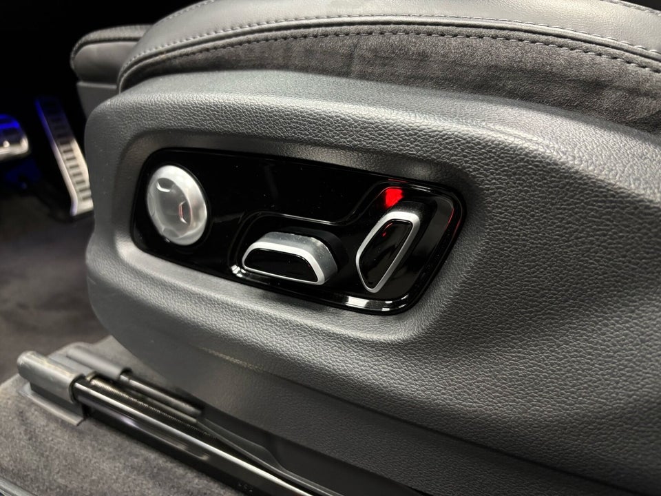 Hongqi E-HS9 120 Exclusive+ 5d