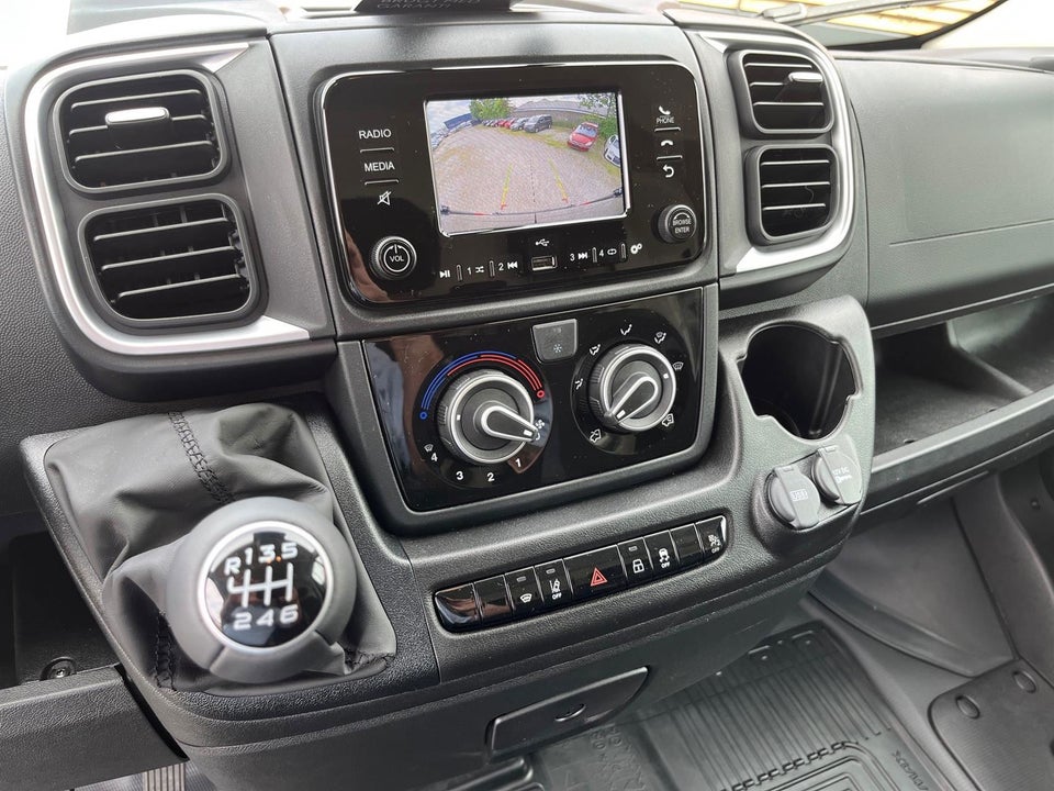 Toyota ProAce Max 2,2 D 140 Comfort Master Kassevogn L2H2