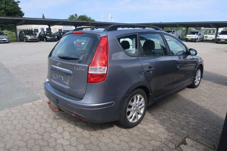 Hyundai i30 1,6 CRDi 90 Comfort CW 5d