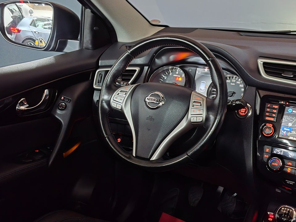 Nissan Qashqai 1,2 Dig-T 115 Tekna 5d