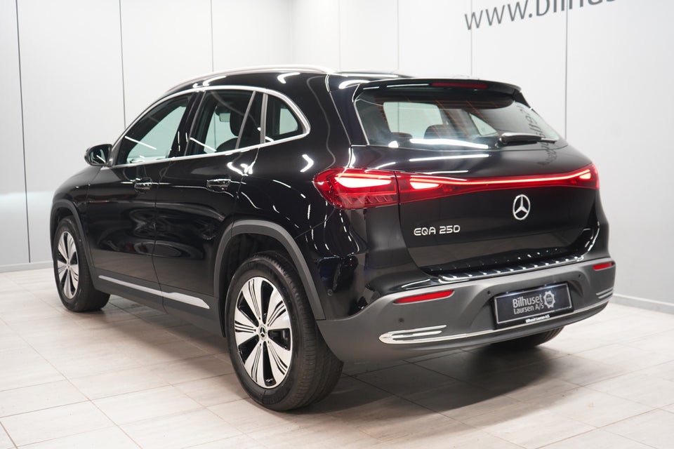 Mercedes EQA250 Progressive 5d