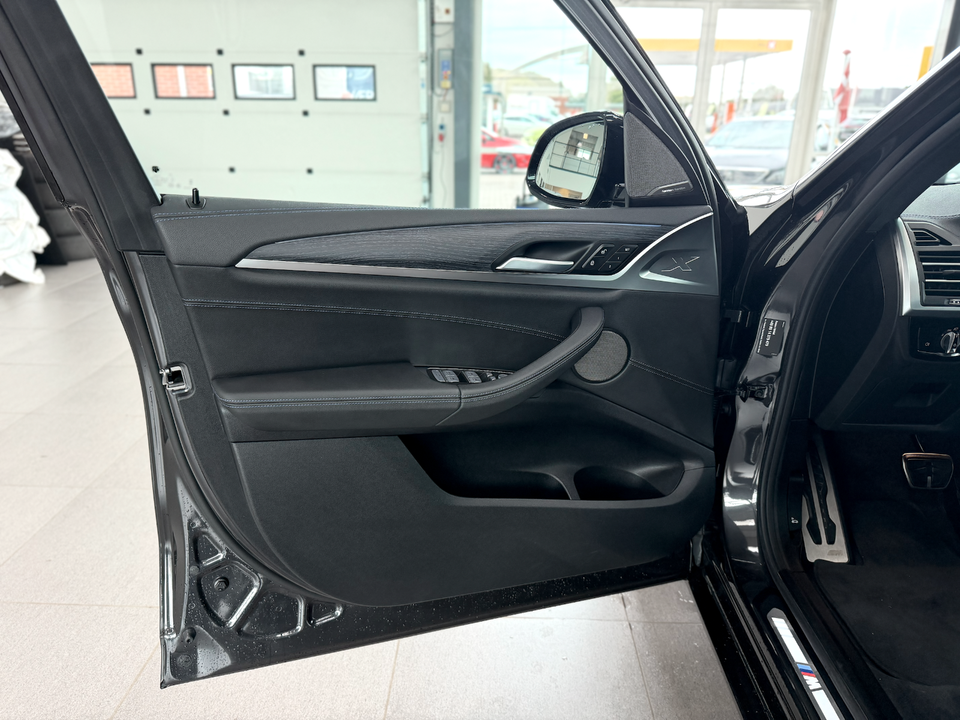BMW iX3 Charged Plus M-Sport 5d