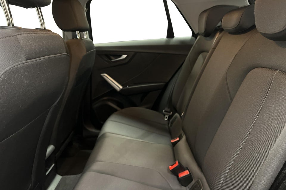 Audi Q2 35 TFSi Prestige S-tr. 5d