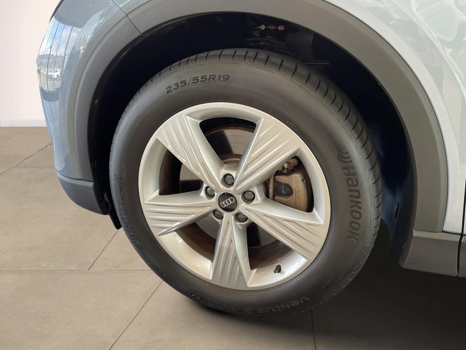 Audi Q4 e-tron 45 Attitude quattro 5d