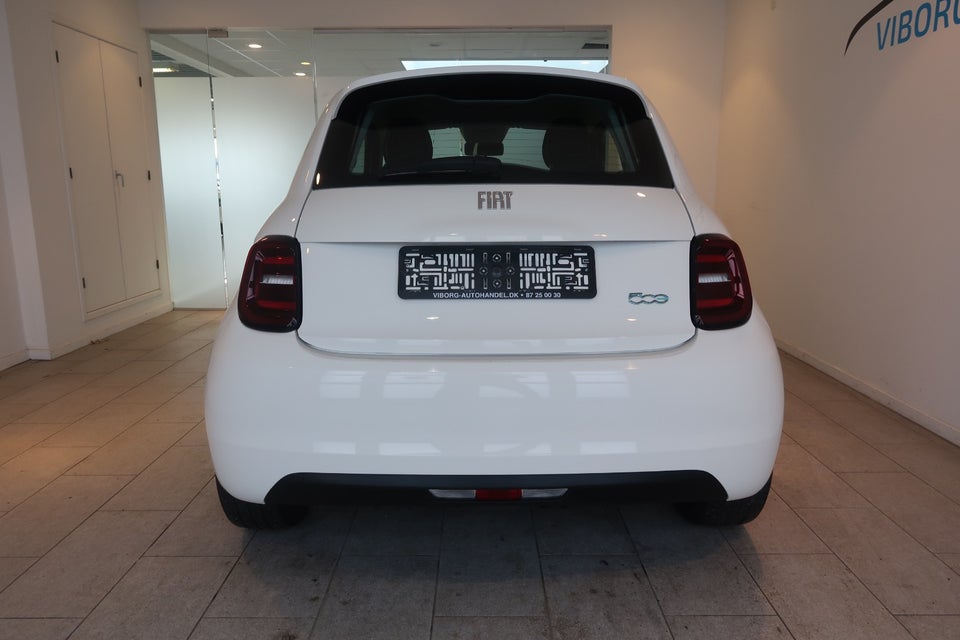 Fiat 500e 42 Icon 3d