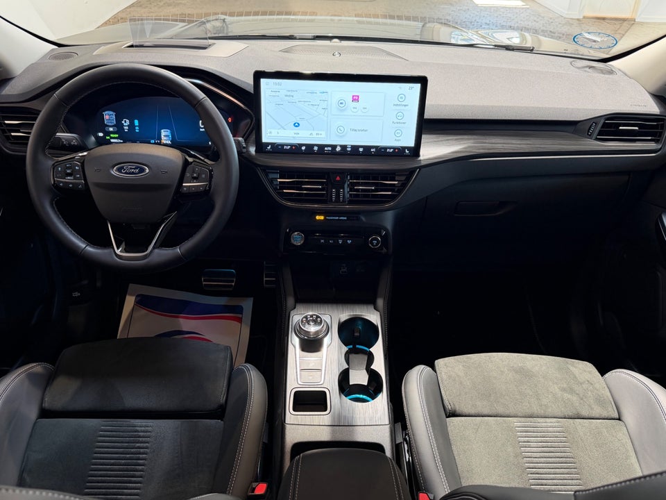 Ford Kuga 2,5 PHEV Active X CVT 5d